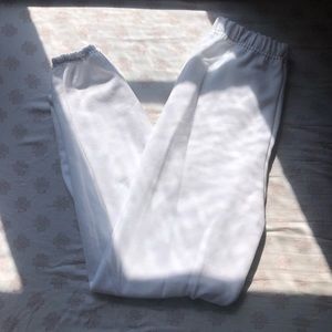 WHITE SWEATPANTS